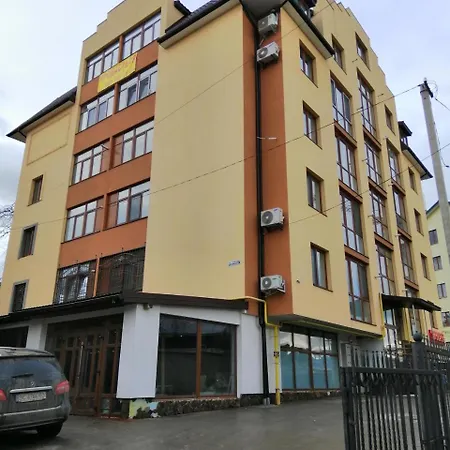 Вулиця Дрогобицька 10В Truskavets Exterior photo